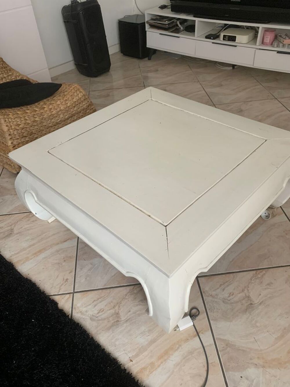Table basse en bois blanche Meubles