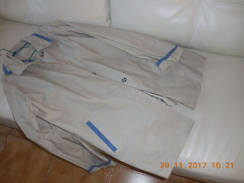 imperm�able beige neuf
8 S�te (34)