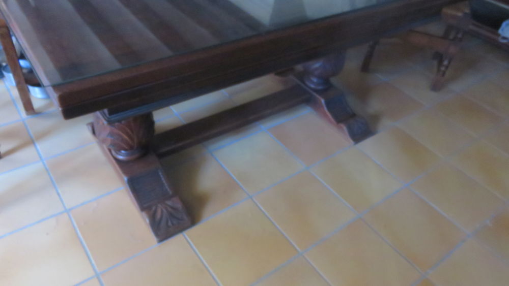 SALLE A MAISON COMPLETE Maroquinerie