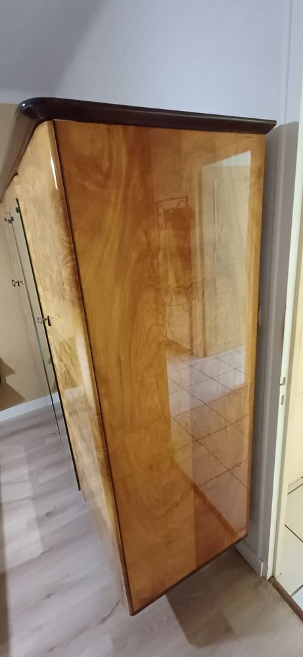 Armoire 2m de long x 58 de large x 1m78 de haut Meubles