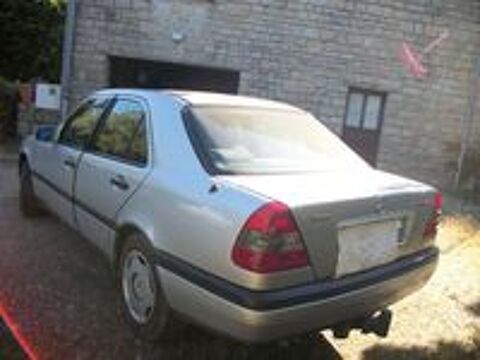 Classe C C250 TD Classic 1996 occasion 53100 Saint-Georges-Buttavent