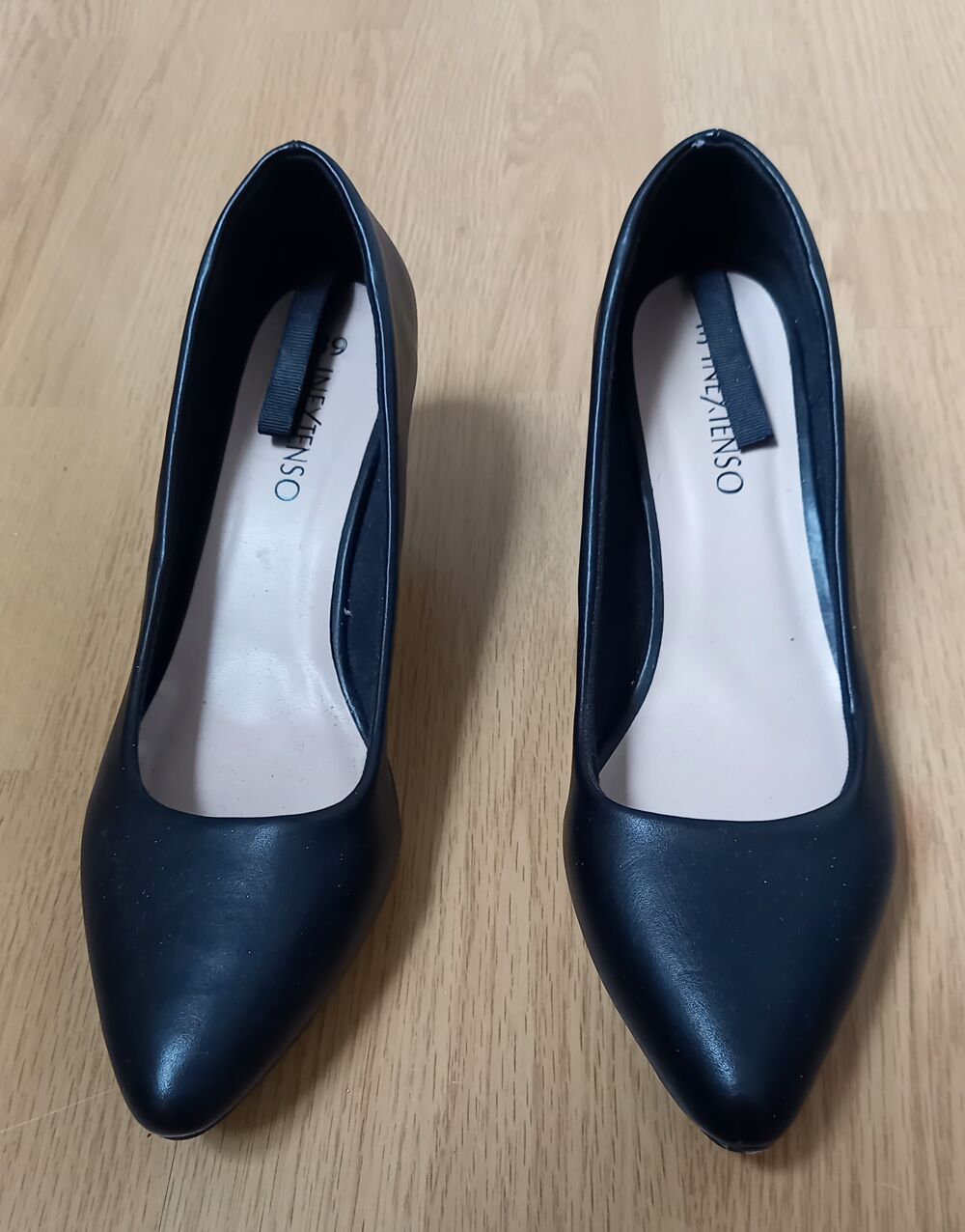 Vendre v&ecirc;tements femme et enfant et chaussures.femme/ enfan Vtements