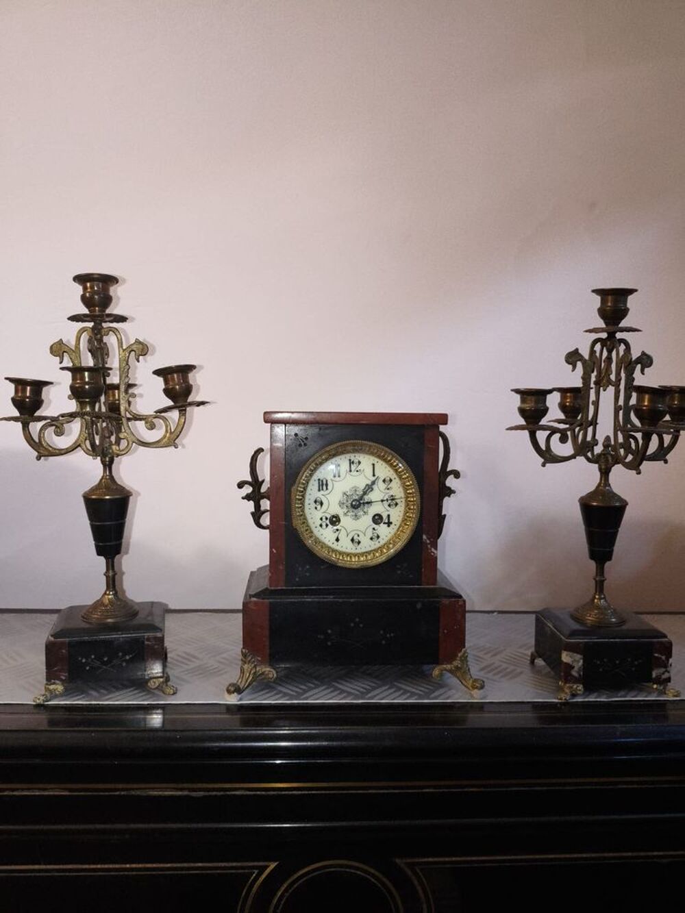 Pendule Napol&eacute;on III Décoration