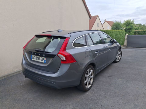Volvo V60 D3 150 ch Stop&Start Geartronic 6 Momentum 2017 occasion Brouay 14250