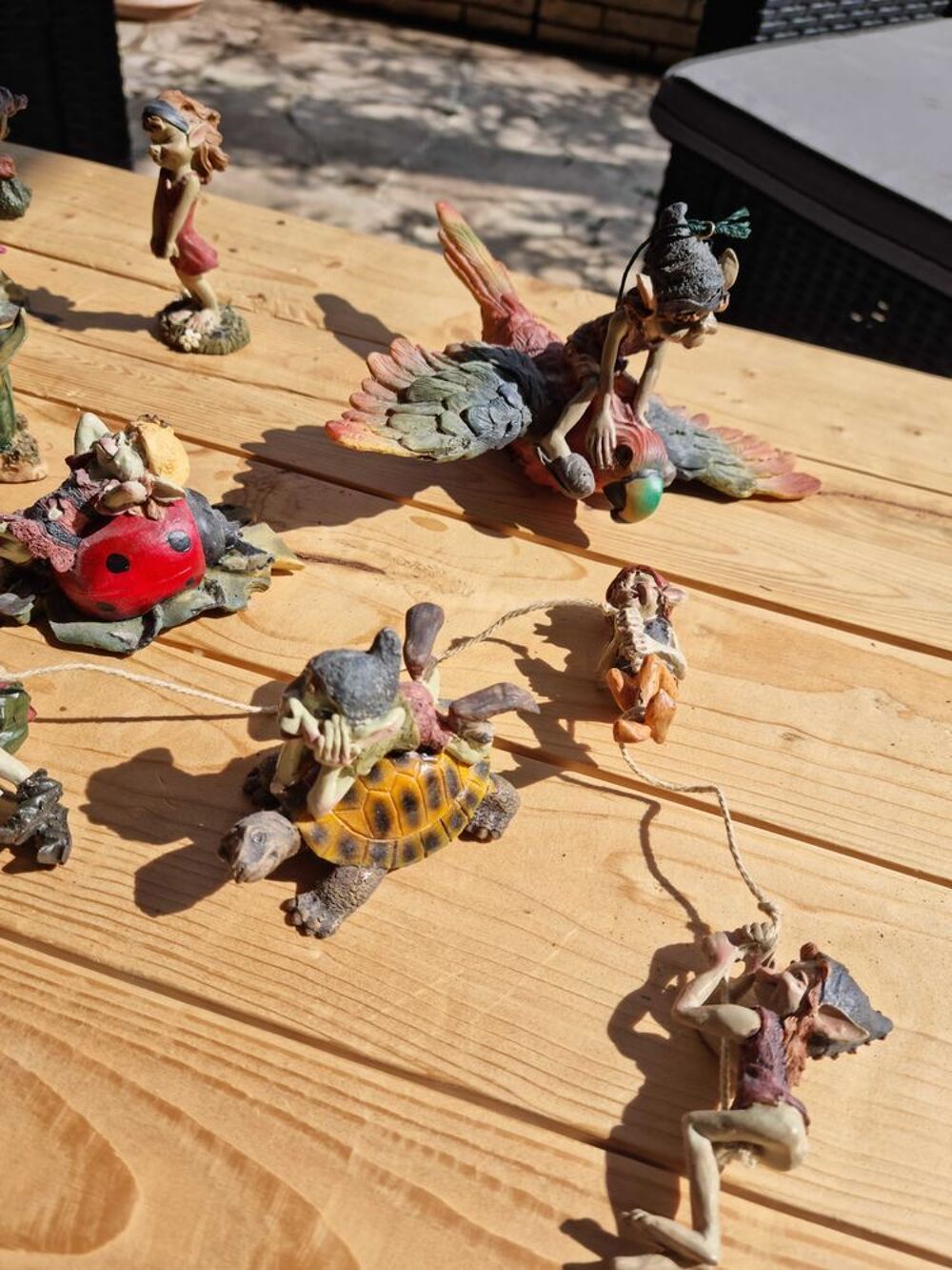 Lot de environ 14 trolls. Marque PIXIES. 