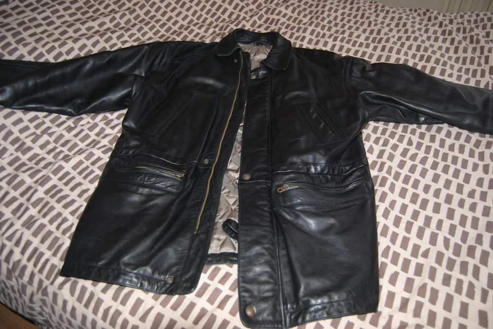 2 veste en cuire Vtements