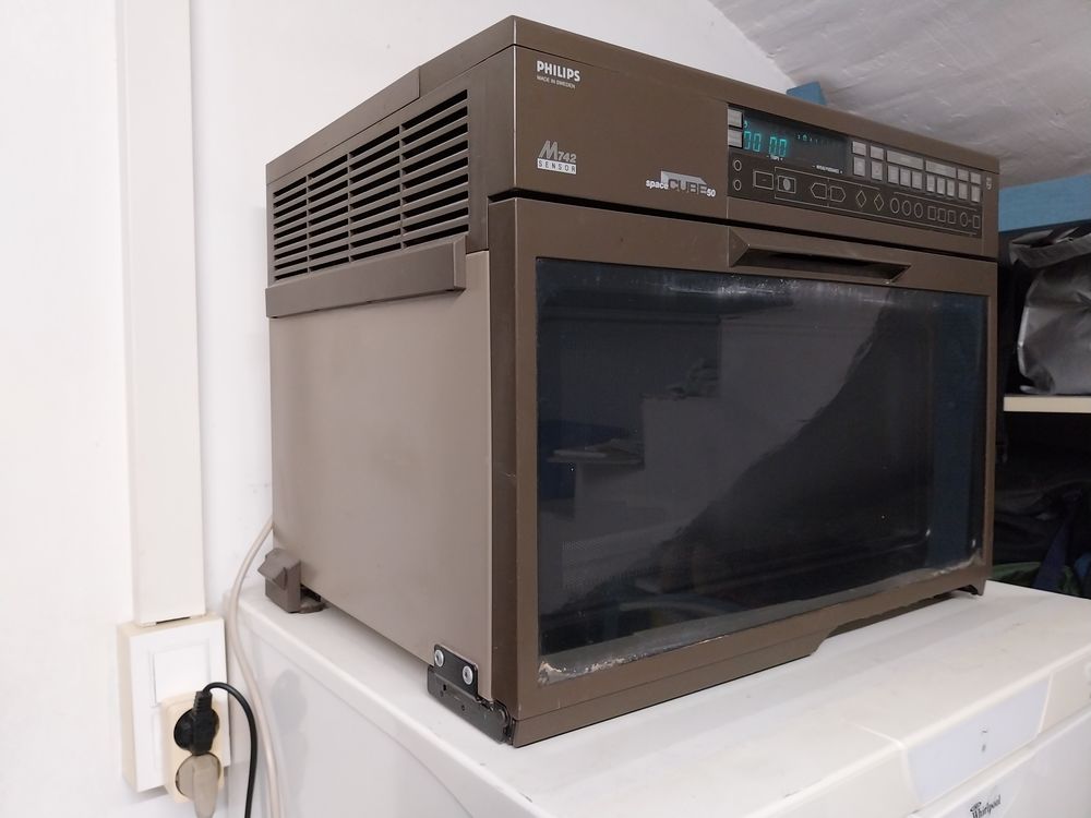 Four et Micro ondes Electroménager