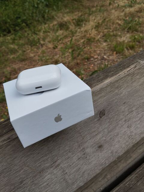 Air pods pro 2 ème génération Dijon (21)