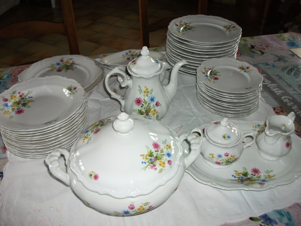 service de table complet marque "WINTERLING" Cuisine