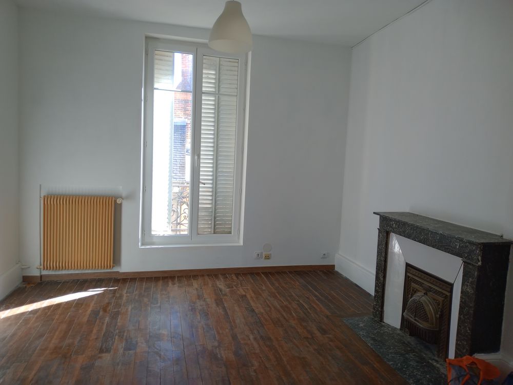 Location Appartement BEAU T2 PLEIN CENTRE PROCHE TRAM A ET B Orléans