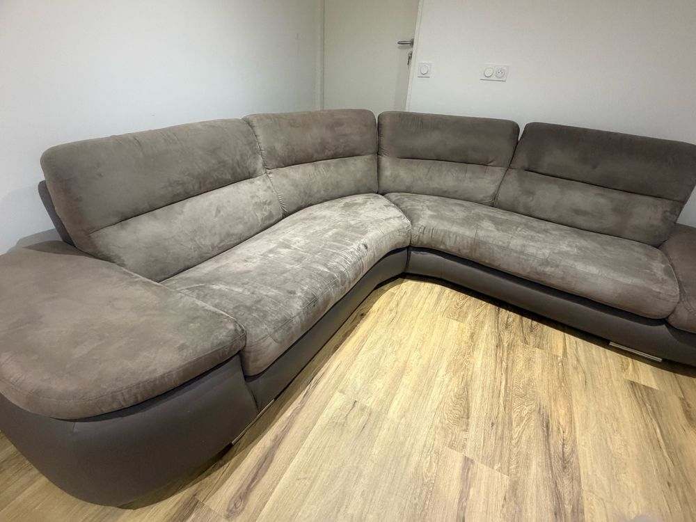 Canap&eacute; d'angle taupe/beige ? tr&egrave;s spacieux ? 6/7 places Meubles