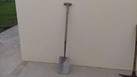 beche de jardin 30 Meyzieu (69)
