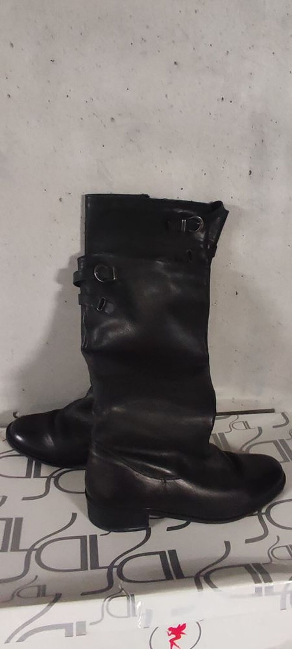 CHAUSSURES Chaussures