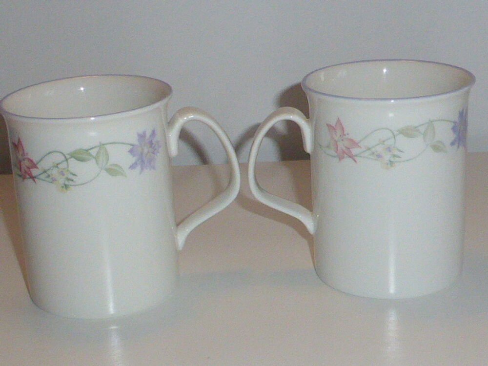 Lot de 2 mugs porcelaine Summer Carnival Royal Doulton Cuisine
