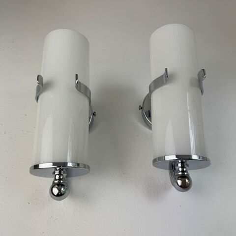 PAIRE D'ANCIENNES APPLIQUES EN OPALINE� �DELMAS�   VINTAGE
200 Montreuil (93)