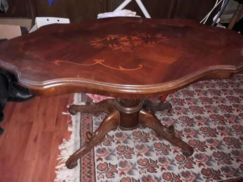 Table  Violon dessus Marqueterie 250 Benfeld (67)