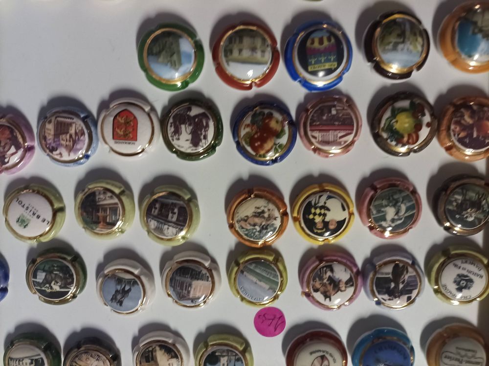 des centaines de f&egrave;ves dispos 