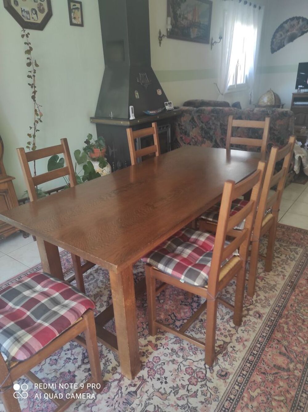 Table salle a manger avec 6 chaises en bois paill&eacute;es Meubles
