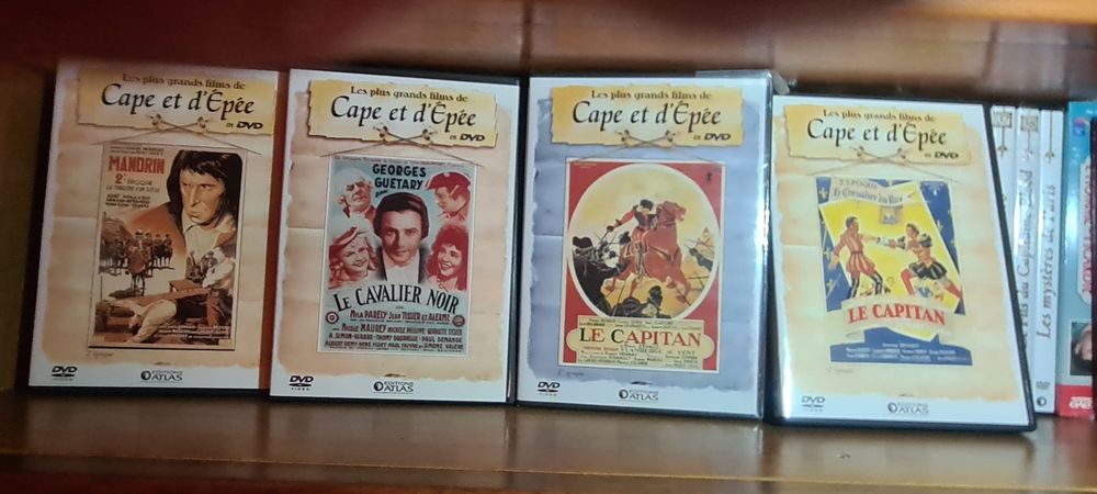 40 DVD cap et d'&eacute;p&eacute;e Photos/Video/TV