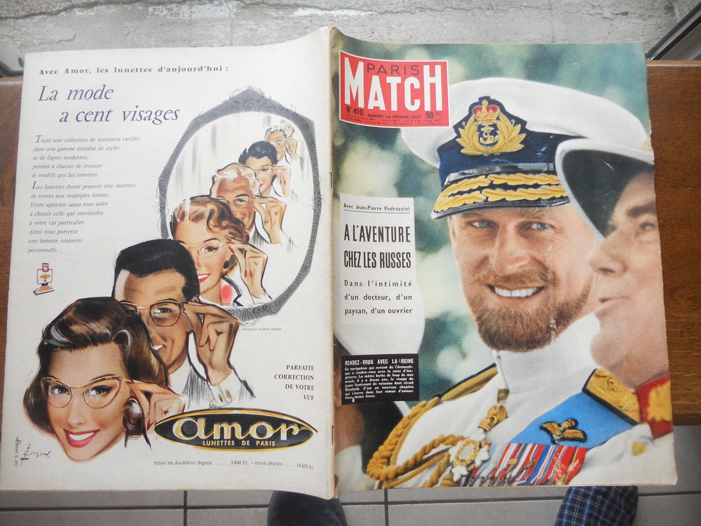 PARIS MATCH A L'AVENTURE CHEZ LES RUSSES 1957
Livres et BD