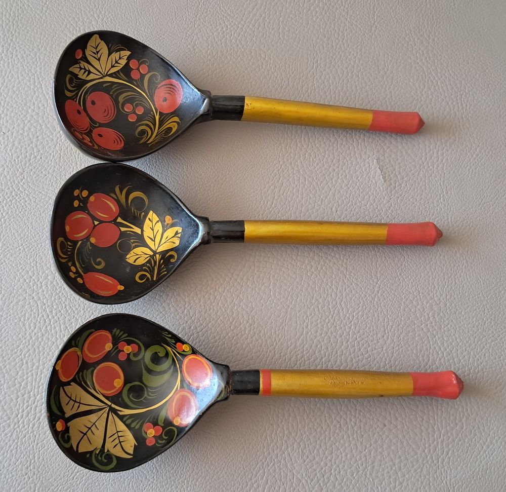 lot de 3 bols et cuill&egrave;res en bois laqu&eacute; et peint Khokhloma Décoration