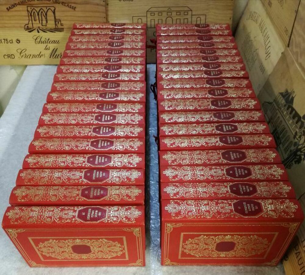 Collection de 36 volumes "Les Grands Romans Historiques" Livres et BD