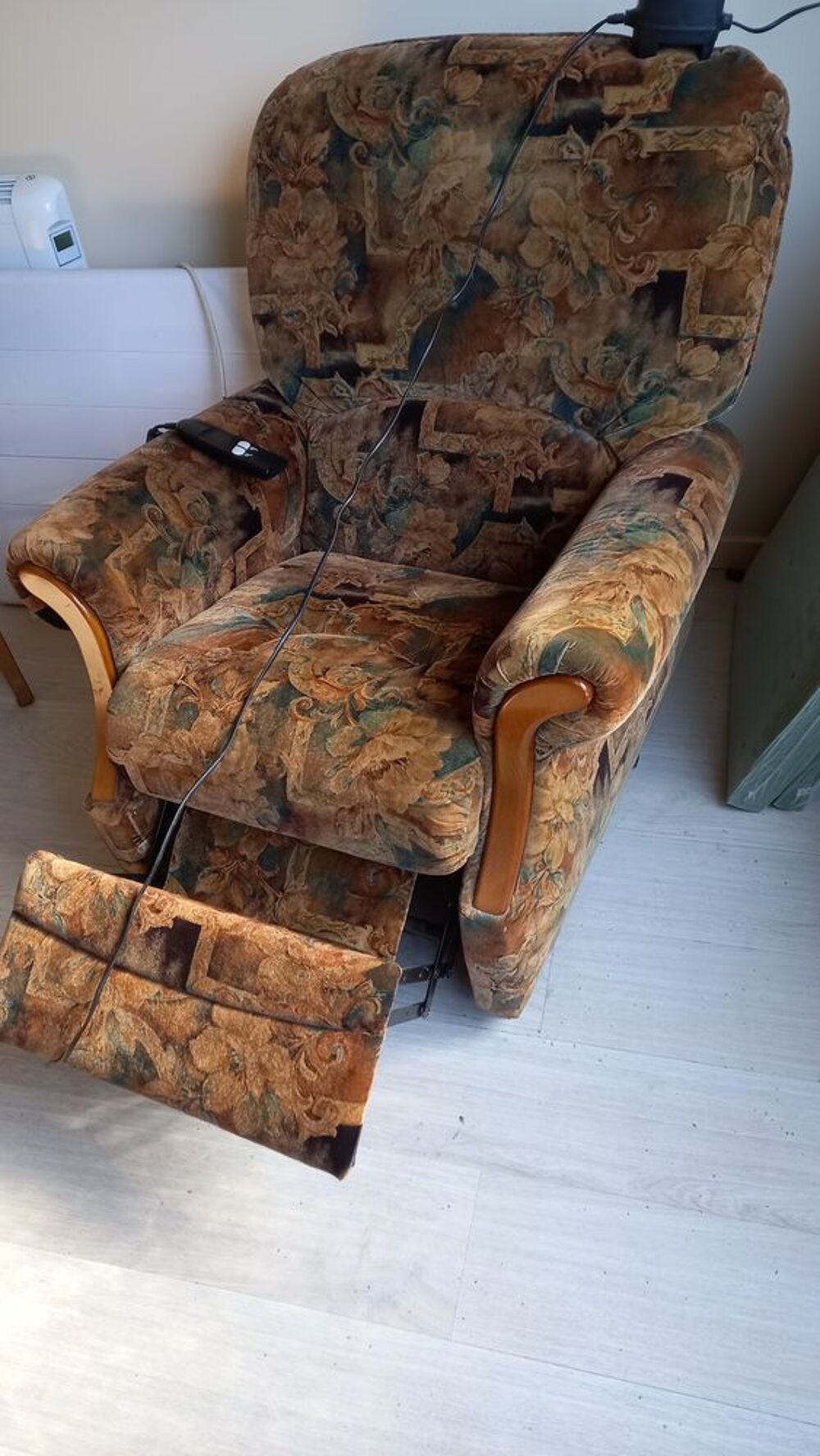 Fauteuil relax &eacute;lectrique Meubles