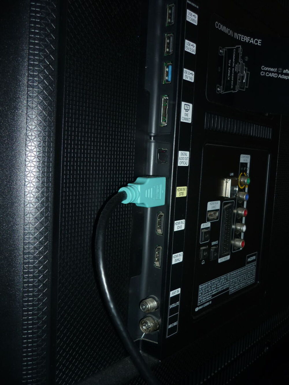 TELEVISEUR SAMSUNG SMART TV 50" Photos/Video/TV