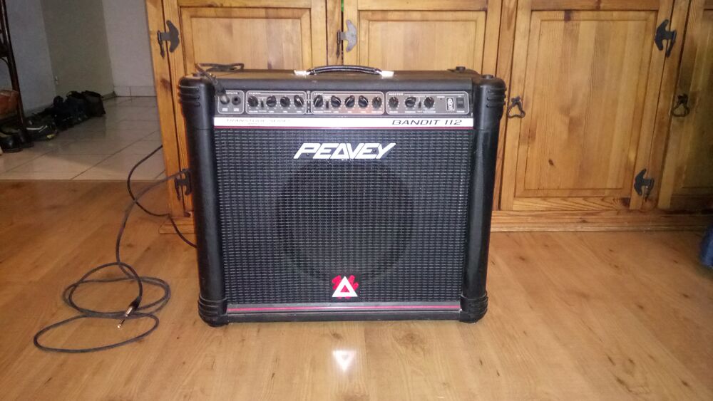 Amplificateur pour guitares marque Peavey model bandit 112 Instruments de musique