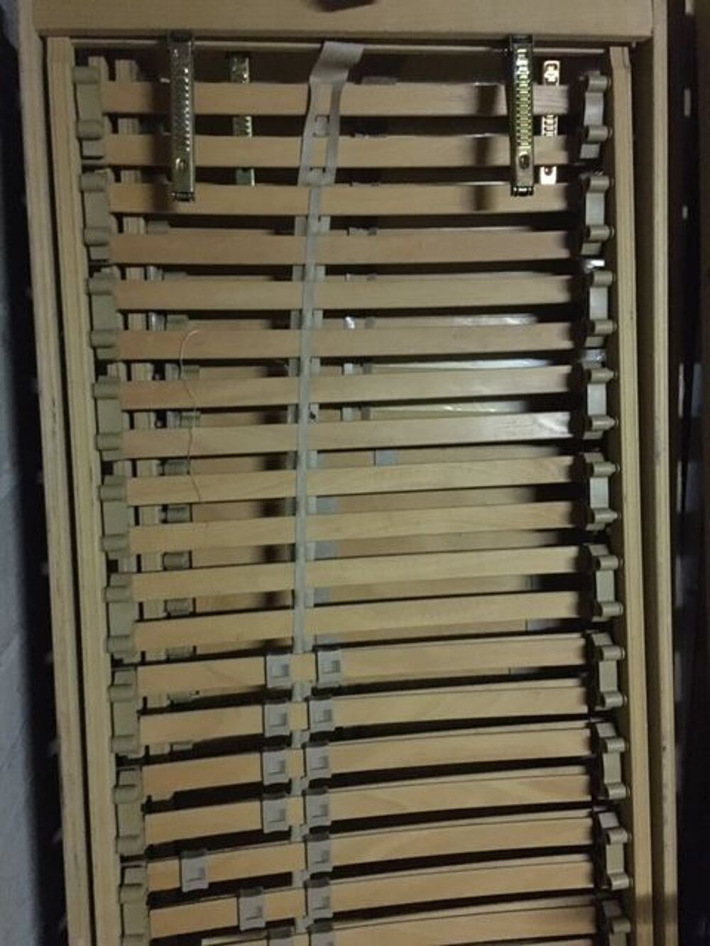 Lit en pin massif 160x200 "Ikea" Meubles