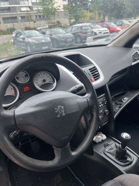 Peugeot 207 1.4e 16v 90ch Exécutive Pack