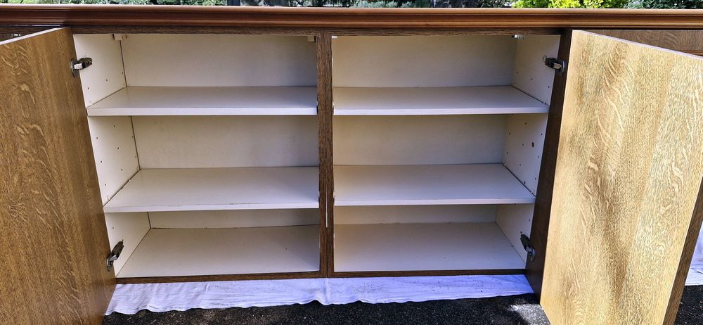 7 meubles hauts de cuisine en bois avec portes, rayons...
Meubles