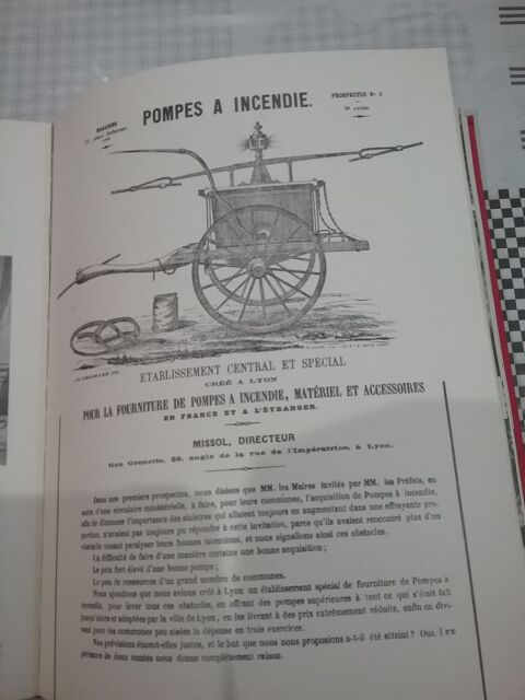 L histoire des pompiers en images   20 Louvres (95)