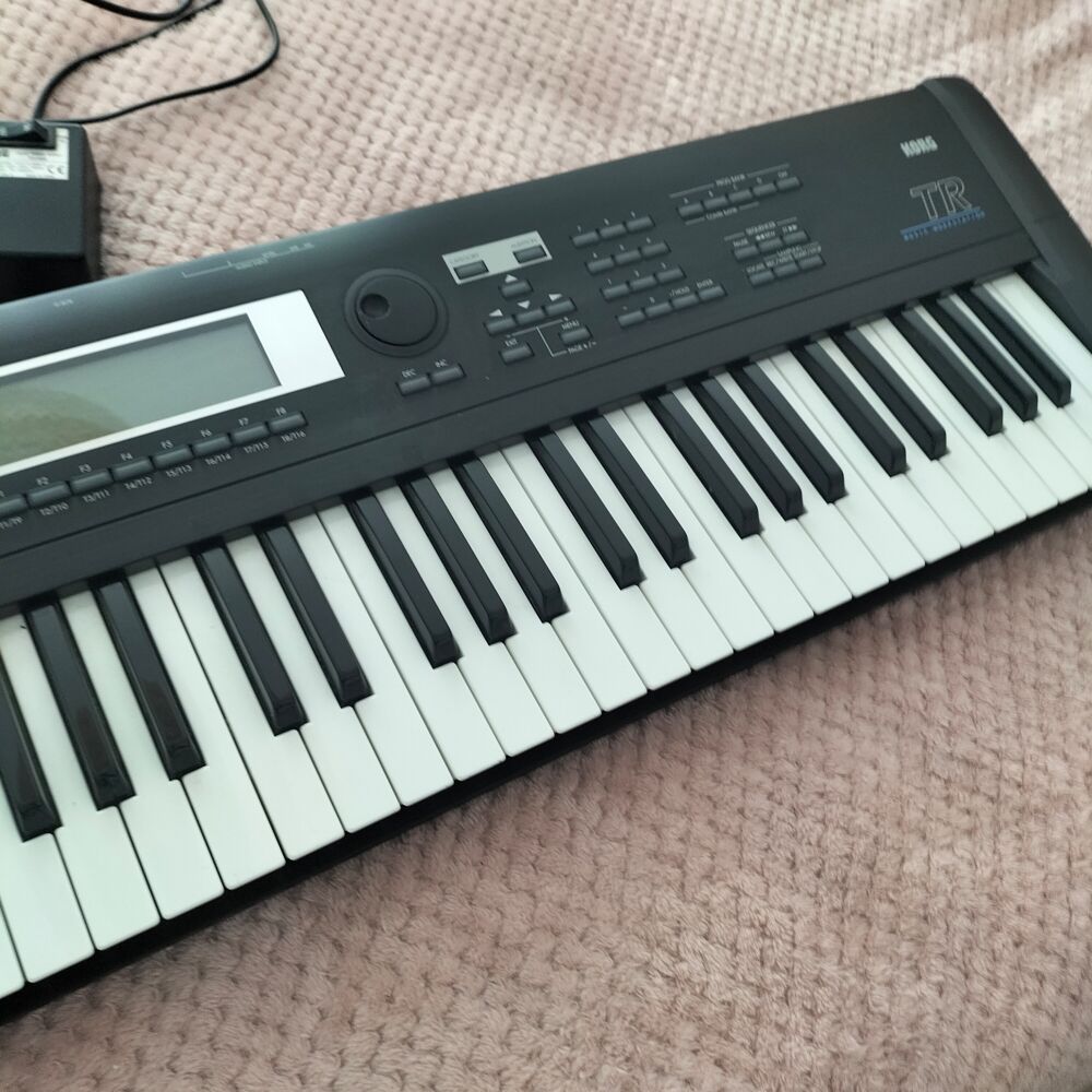 Synth&eacute;tiseur KORG Instruments de musique