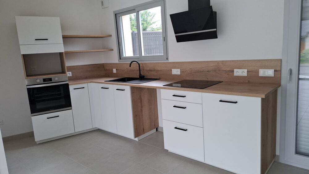 Location Maison Maison neuve 3 chambres jamais habiter  Saint Molf Saint-molf