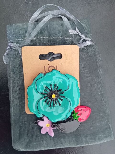 Broche Vintage de Luxe 10 Saint-Dizier (52)