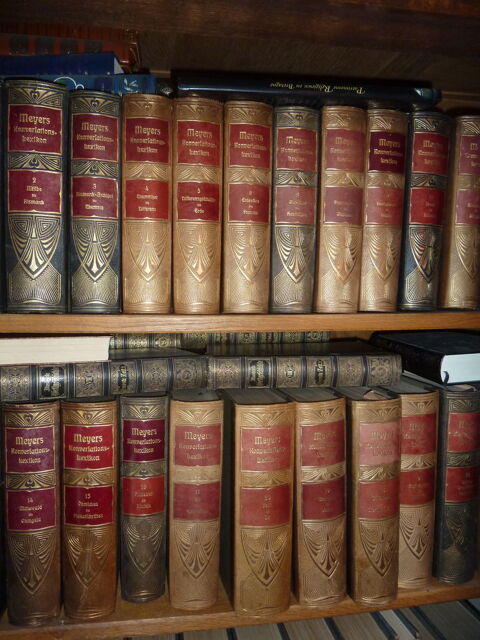 Grande Encyclop�die Larousse 0 Mulhouse (68)