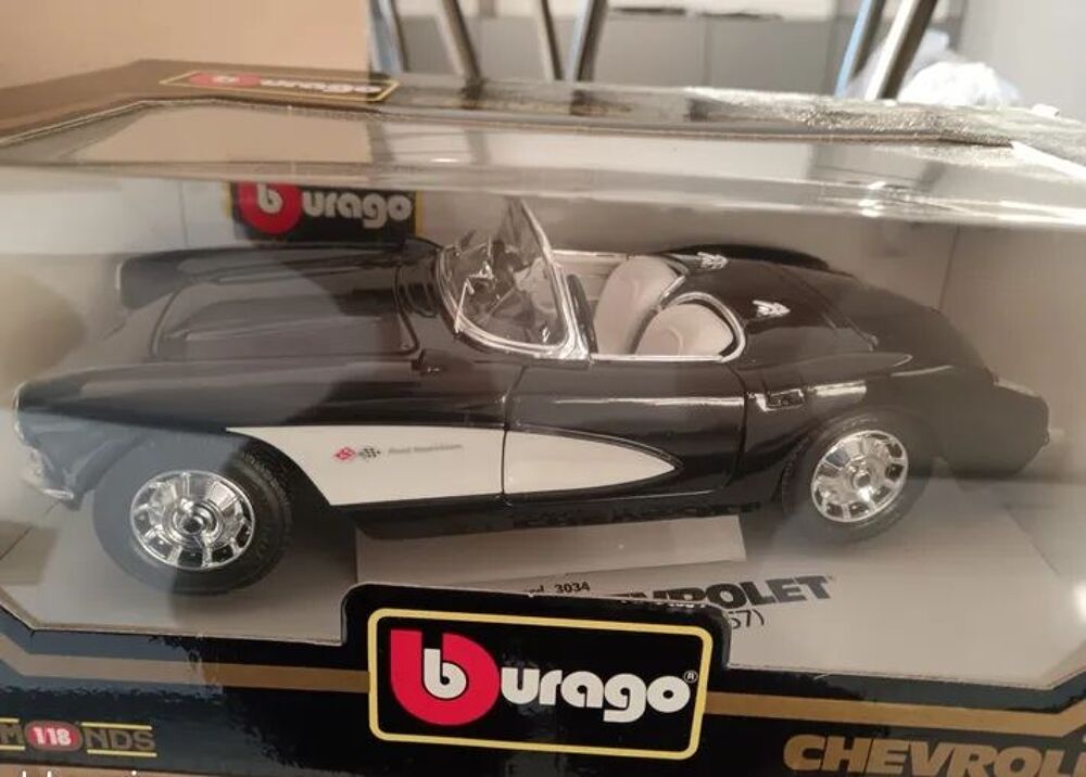 Chevrolet Corvette 1/18 