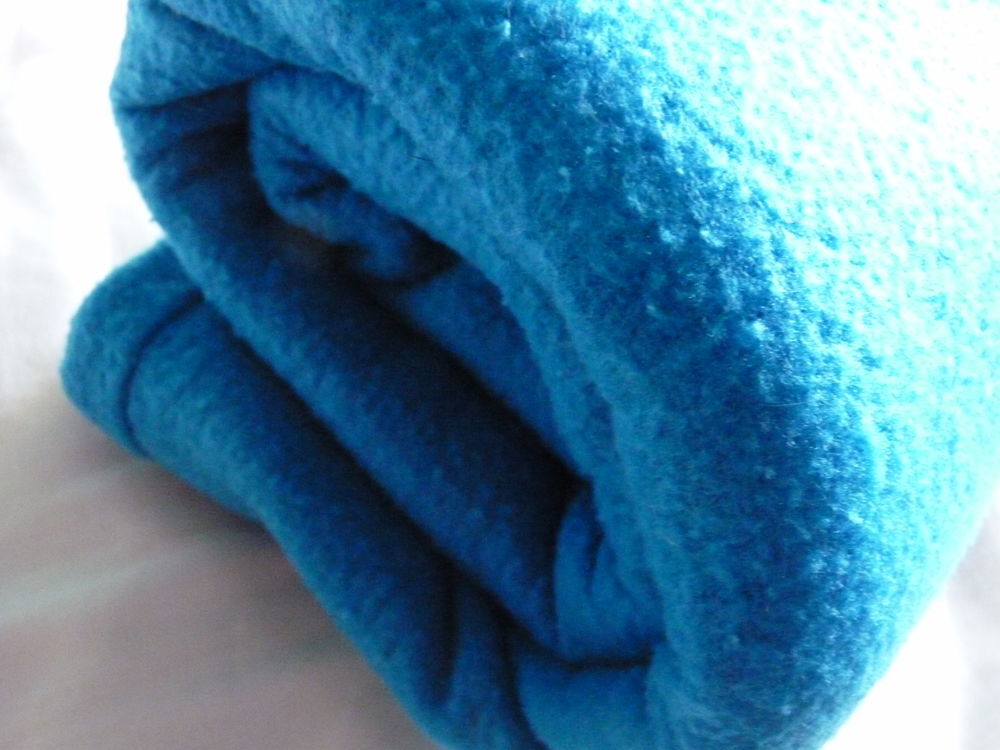 couverture bebe enfant plaid bleu TBE Puriculture