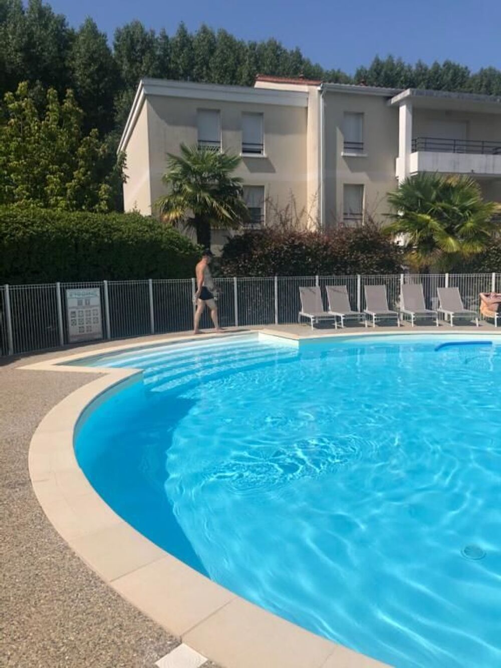 Vente Appartement F3 au calme dans la verdure, résidence sécurisée - piscine Royan