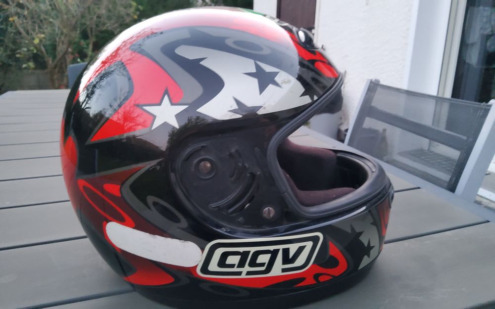 Casque int&eacute;gral moto AGV Sports
