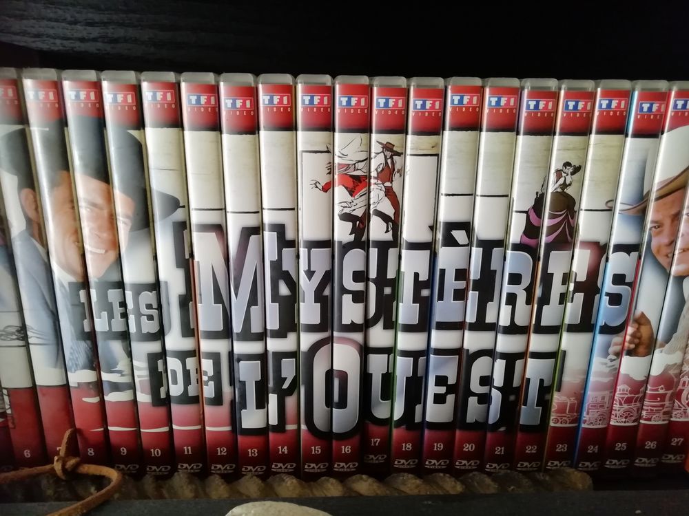 s&eacute;rie DVD neuf jamais lu Photos/Video/TV