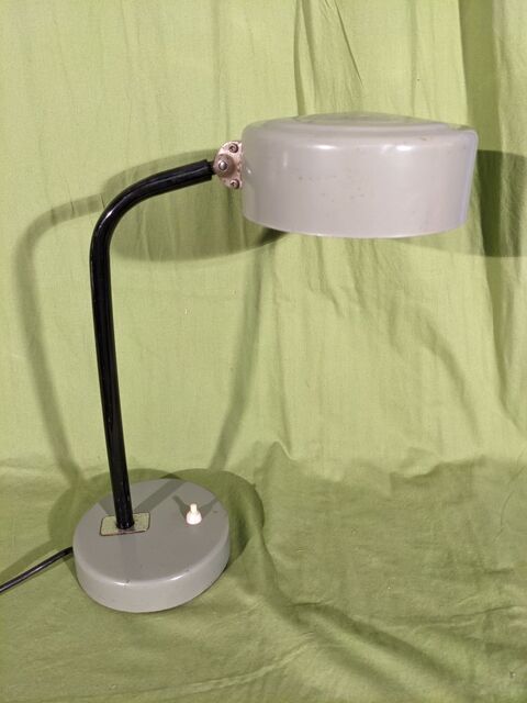 Lampe militaire vintage 1950 RDA Allemagne de l'est ou URSS 55 Marseille 13 (13)