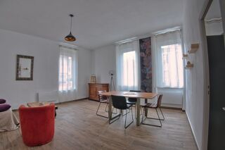  Appartement à louer 2 pièces 59 m²