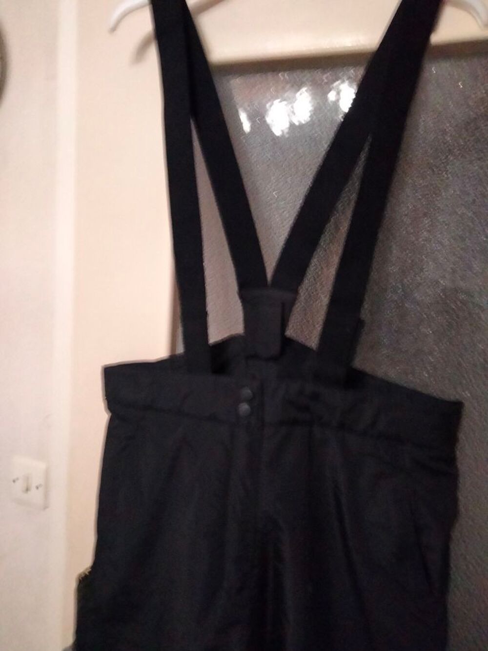 Pantalon de ski noir avec bretelles Vêtements
