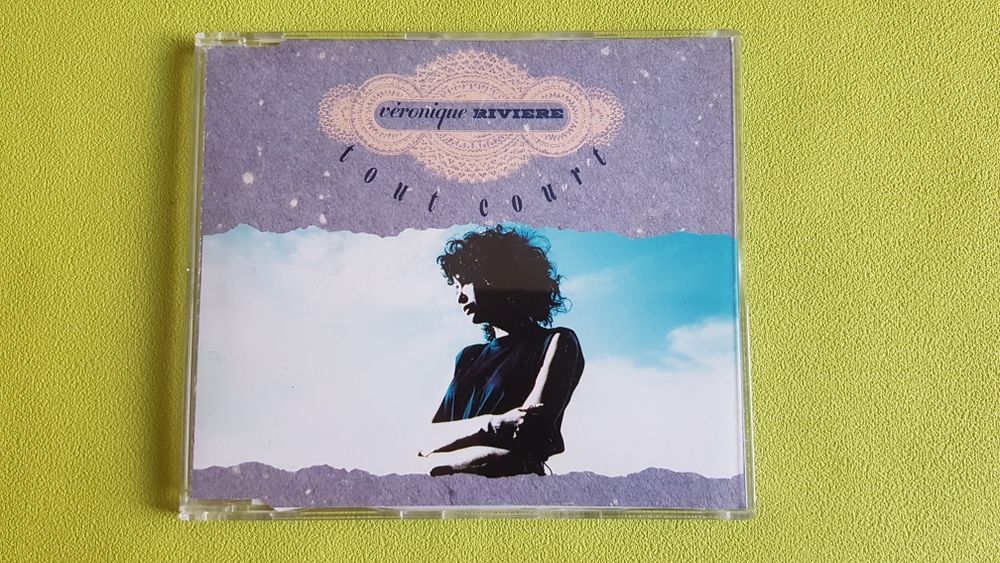 V&Eacute;RONIQUE RIVIERE CD et vinyles