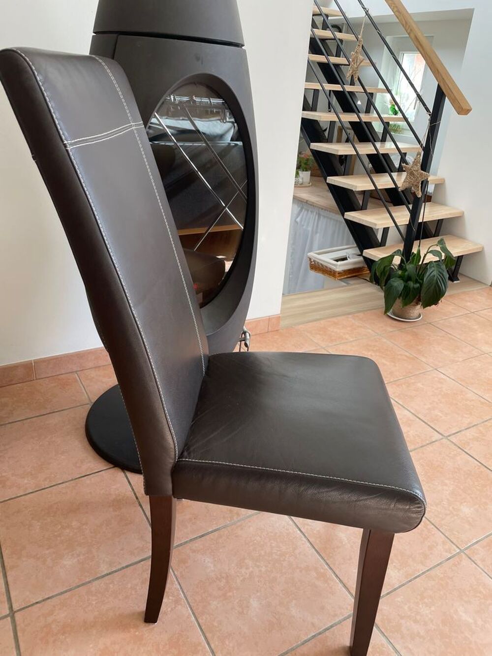 4 chaises similicuir Meubles