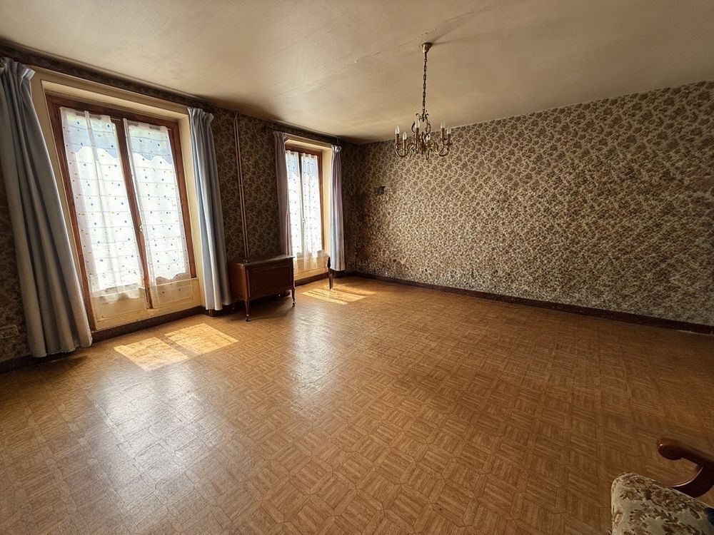 Vente Maison Opportunité - Immeuble 150 m² - Logements / Maison familiale Tenay