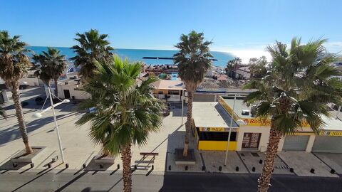   LE CAP D'AGDE: Vue mer plage du m�le, Studio avec grande loggia, ascenseur. Appartement - 1 pi�ce(s) - 26 m�