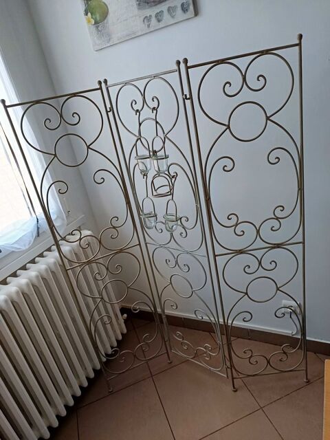 paravent fer forg 3 panneaux et 4 supports verre et fer forg 90 Jonage (69)